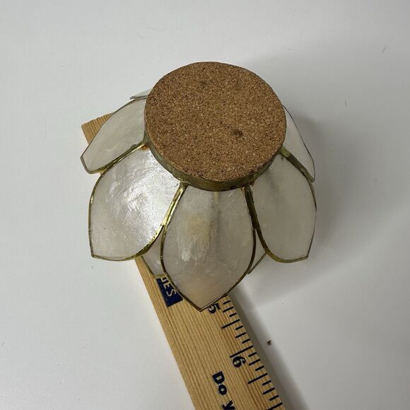 Capiz Shell Lotus Tealight Candle Holder Cork Bottom Brass Trim Delicate - Picture 13 of 14